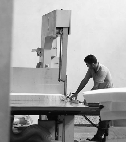 Producing and cutting foam and sponge